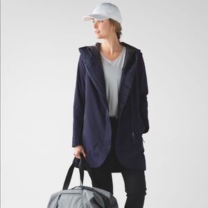 Lululemon Savasana Rain Jacket in Deep Navy